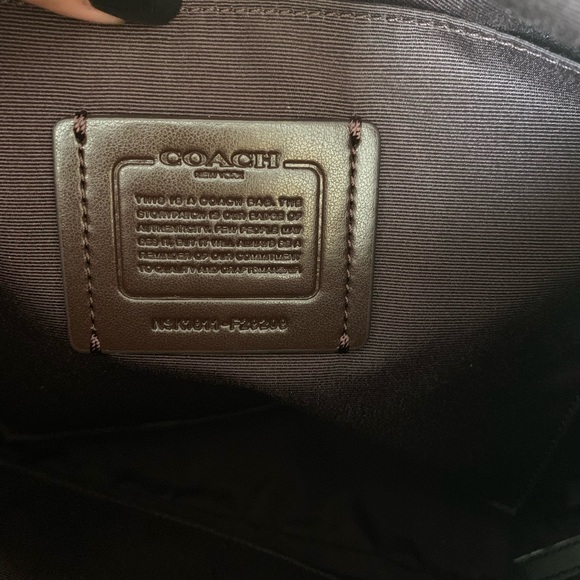 Coach - Picture 3 of 8